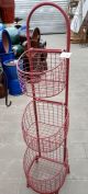 3 TIER BASKET STAND